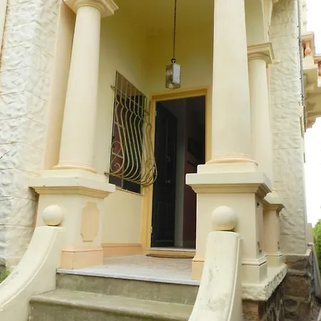 Hébergement de vacances Maison Les Camélias